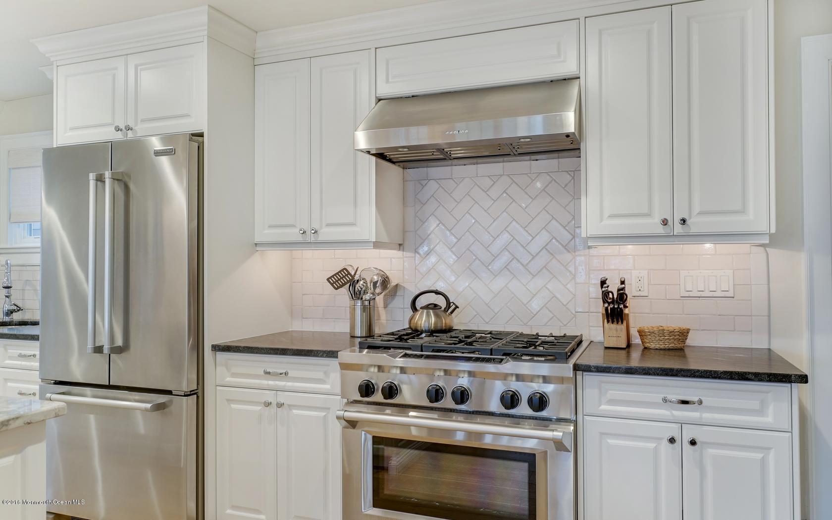 17 Washington Avenue, Unit EAST'' Spring Lake, NJ 07762 - Photo 25 of 45 29-photo-web-1680x1050-154122