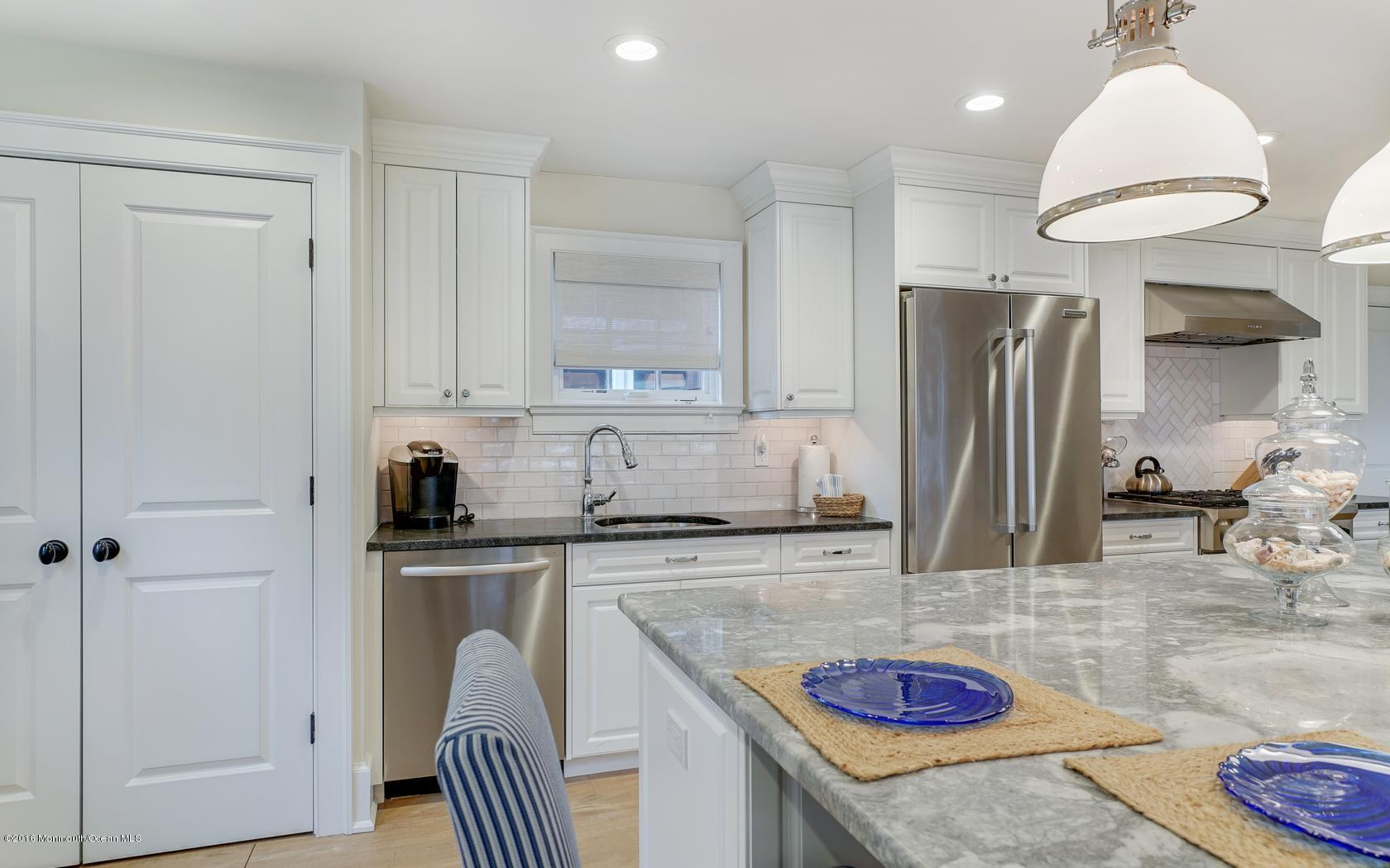 17 Washington Avenue, Unit EAST'' Spring Lake, NJ 07762 - Photo 28 of 45 32-photo-web-1680x1050-160819