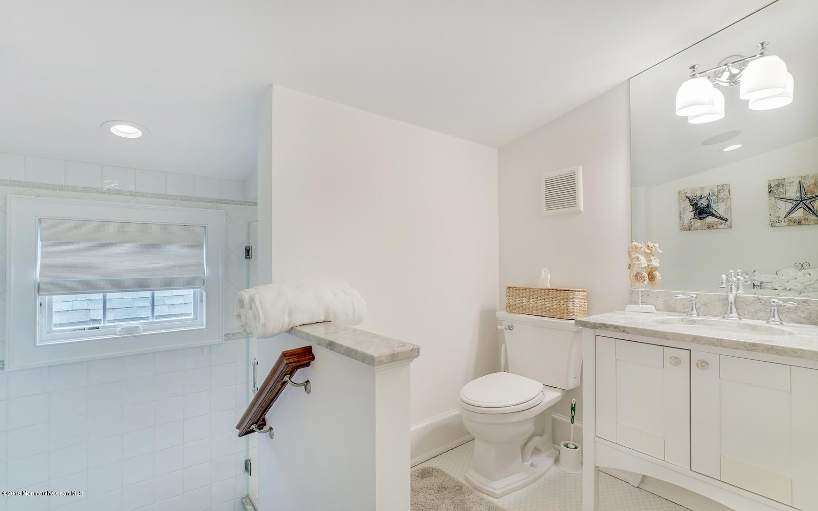 17 Washington Avenue, Unit EAST'' Spring Lake, NJ 07762 - Photo 39 of 45 44-photo-web-1680x1050-92223