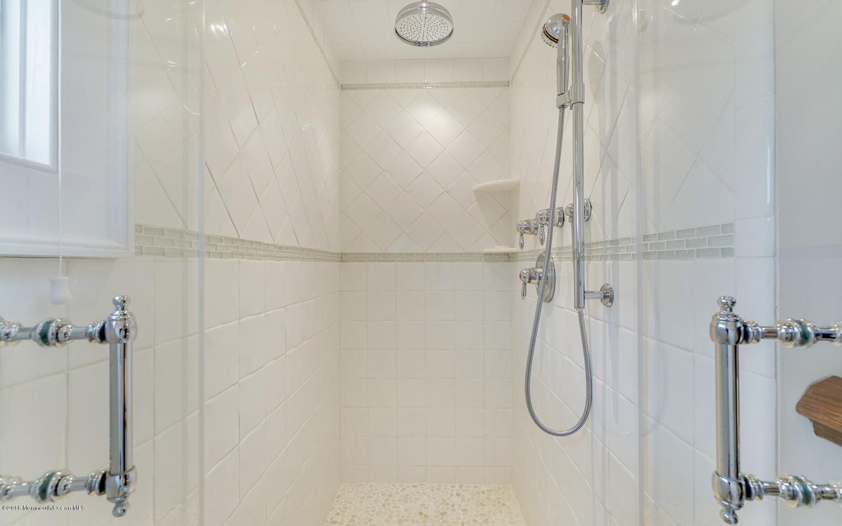 17 Washington Avenue, Unit EAST'' Spring Lake, NJ 07762 - Photo 40 of 45 46-photo-web-1680x1050-101213