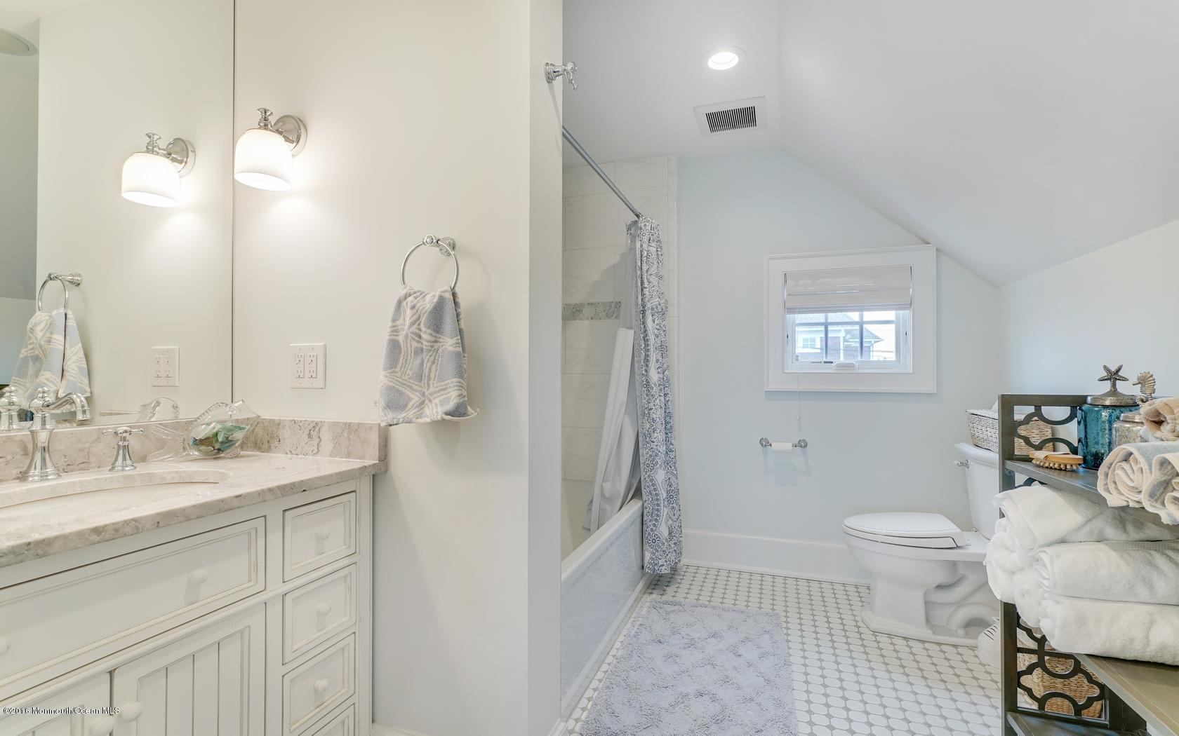 17 Washington Avenue, Unit EAST'' Spring Lake, NJ 07762 - Photo 44 of 45 53-photo-web-1680x1050-132071