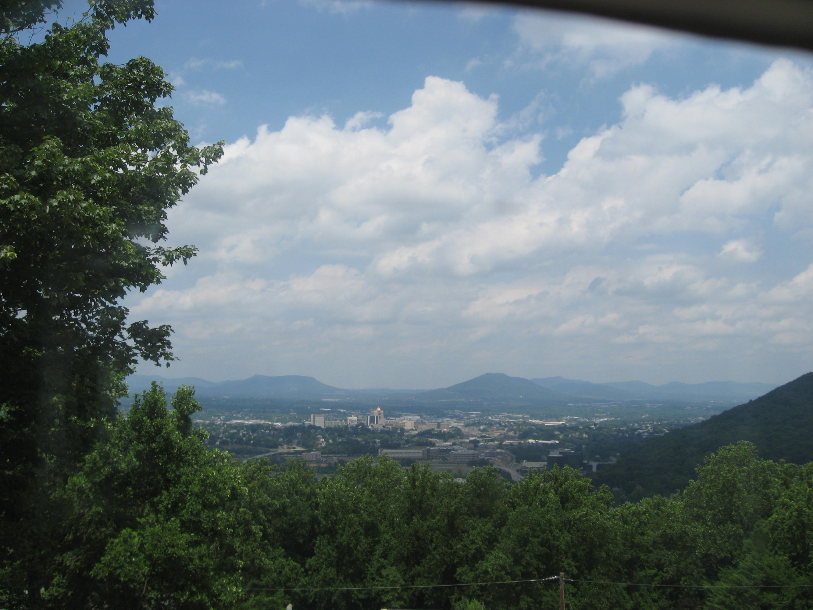 3016 Lockridge Road Southwest Roanoke, VA 24014 - Photo 40 of 42 IMG_0685