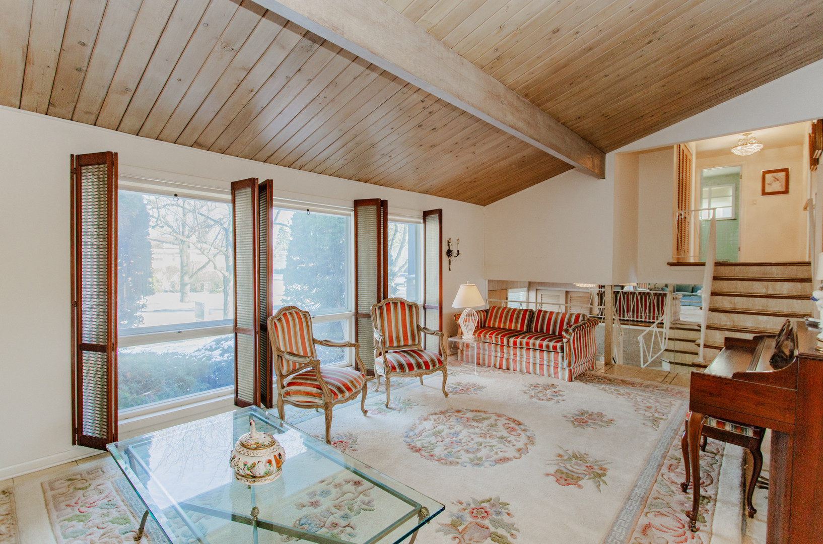 201 Valley View Drive Wilmette, IL 60091 - Photo 11 of 34