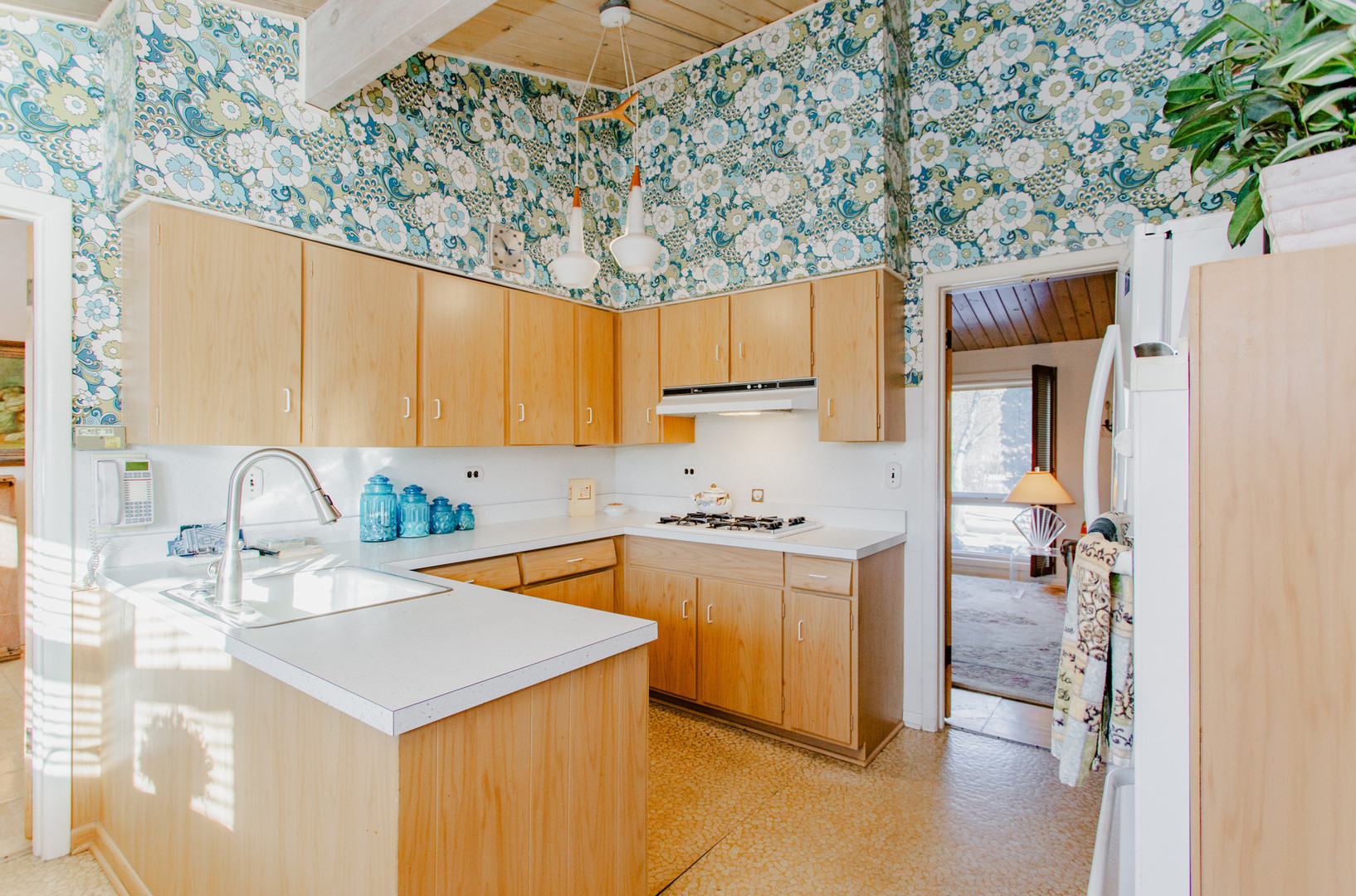 201 Valley View Drive Wilmette, IL 60091 - Photo 15 of 34