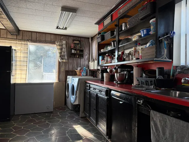 $139,900 | 75 High Street, Houlton, ME 04730