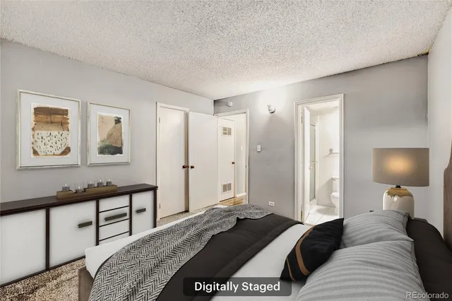 $2,400 | 2301 East Fremont Avenue, Unit X02, Centennial, CO 80122