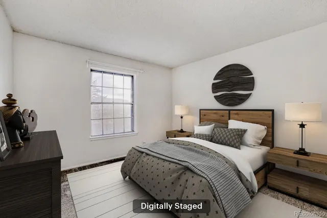 $2,400 | 2301 East Fremont Avenue, Unit X02, Centennial, CO 80122