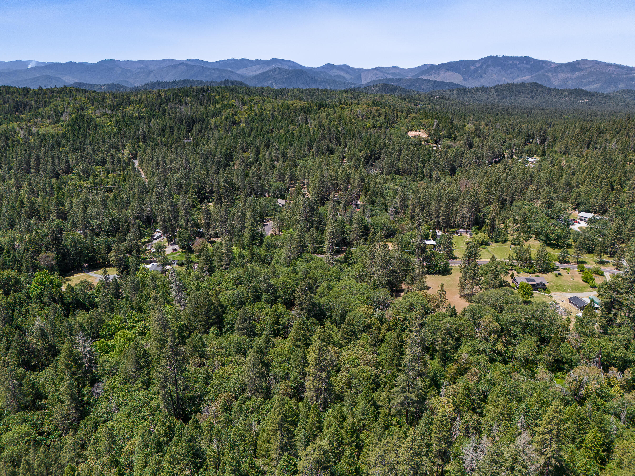 311 Peco Road Grants Pass, OR 97526 - Photo 65 of 67 16