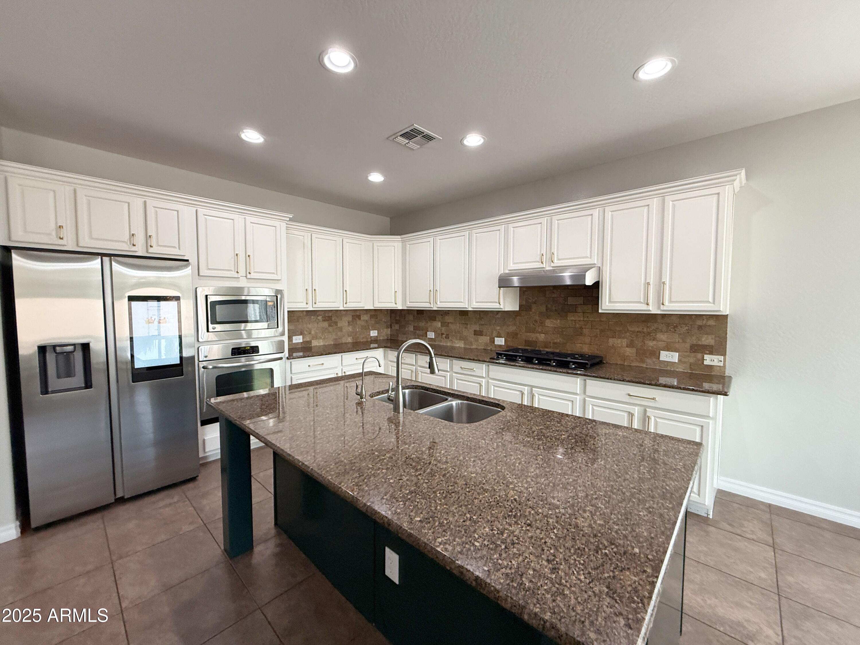 2472 East Mead Drive Gilbert, AZ 85298 - Photo 10 of 40 IMG_1382