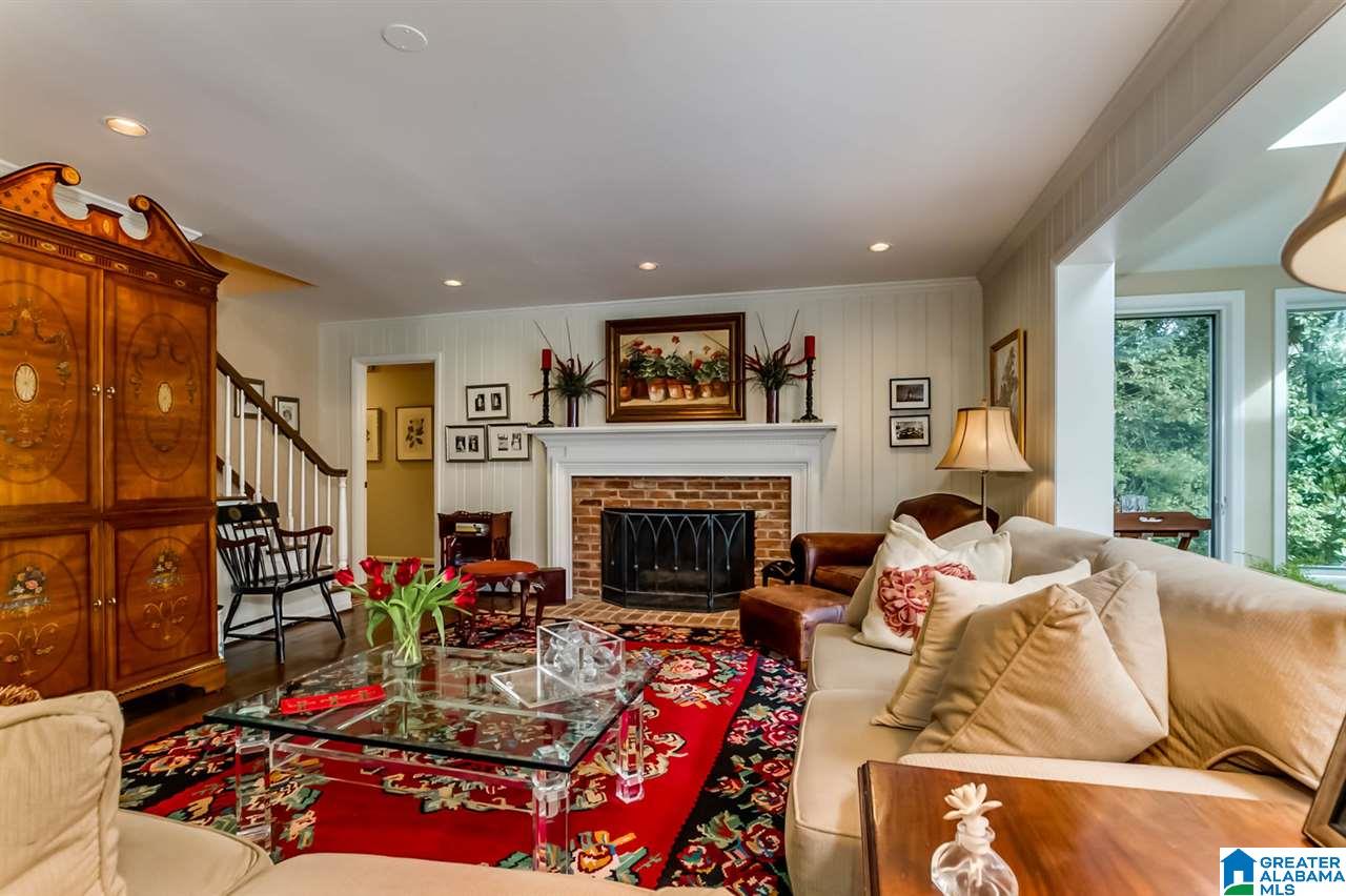 4632 Pine Mountain Road Birmingham, AL 35213 - Photo 9 of 42