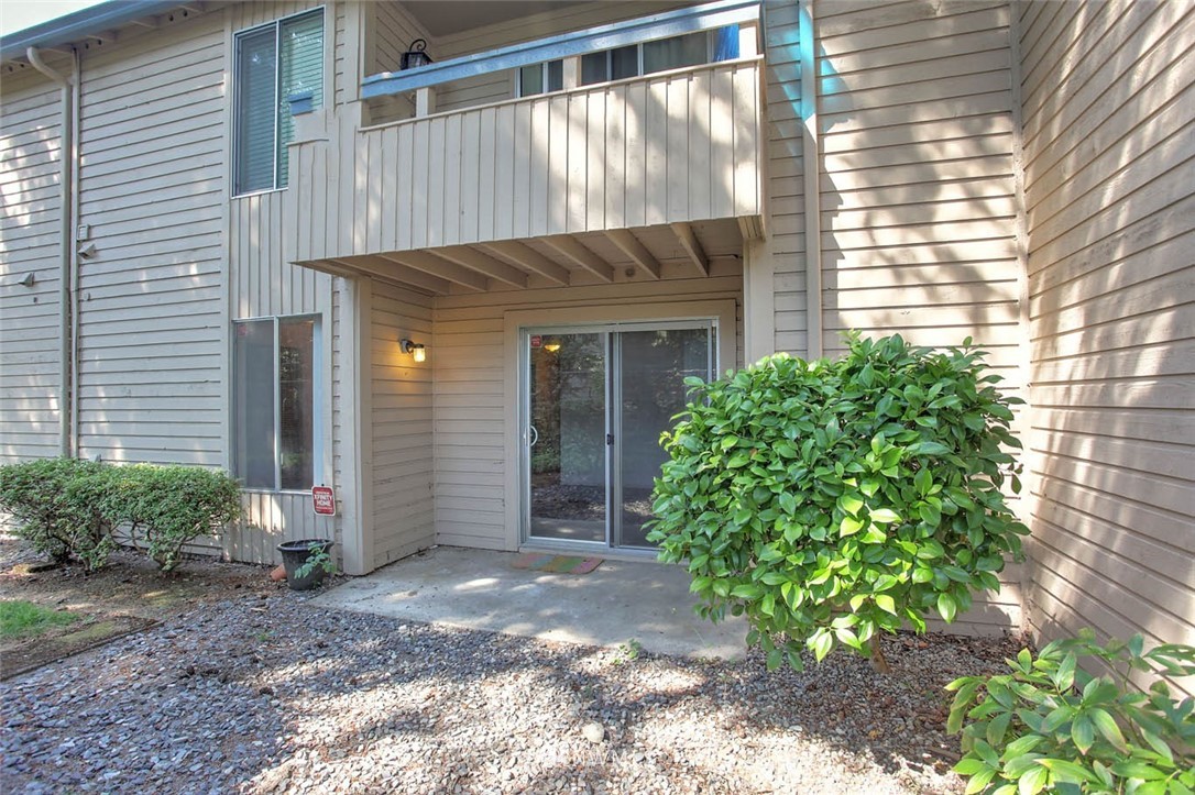 17512 149th Avenue Southeast, Unit F3 Renton, WA 98058 - Photo 17 of 22 Gallery Image 17