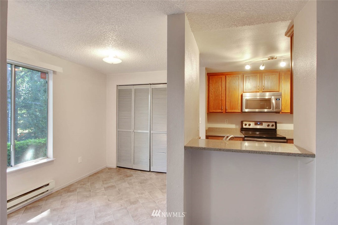 17512 149th Avenue Southeast, Unit F3 Renton, WA 98058 - Photo 6 of 22 Gallery Image 6