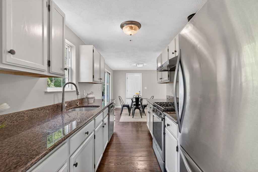 30 Bucklin Road North Andover, MA 01845 - Photo 13 of 42