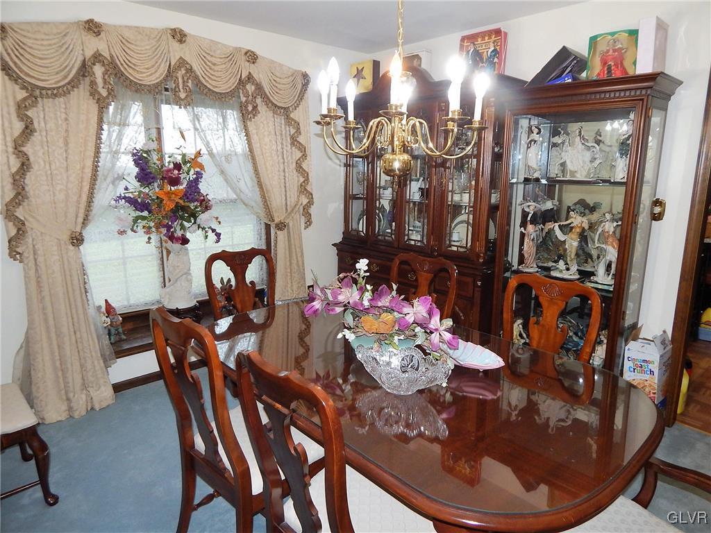 4999 Abbey Road Coplay, PA 18037 - Photo 4 of 17 Gallery Image 4