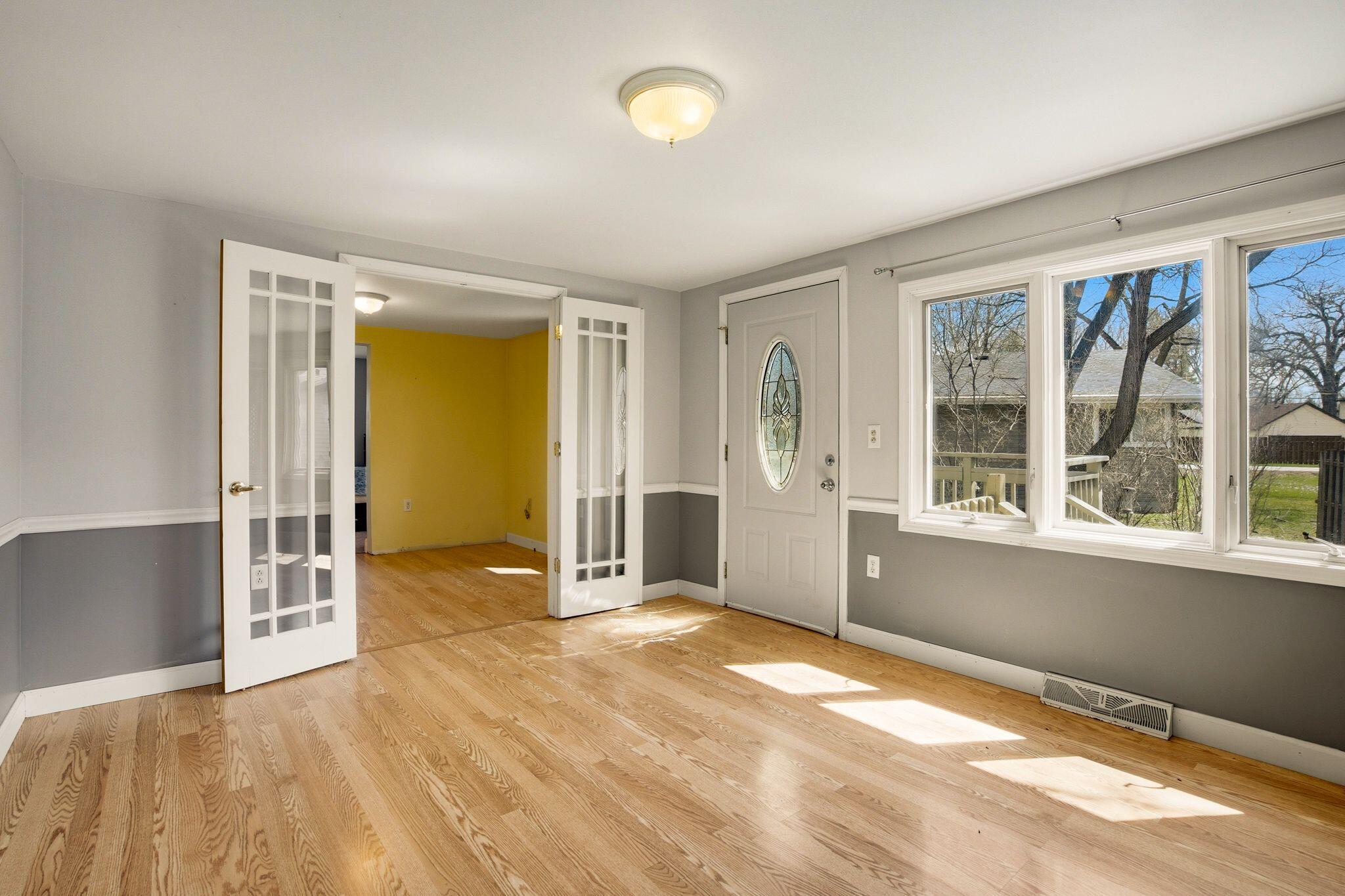 11108 82nd Street Pleasant Prairie, WI 53158 - Photo 12 of 35 Dining Room