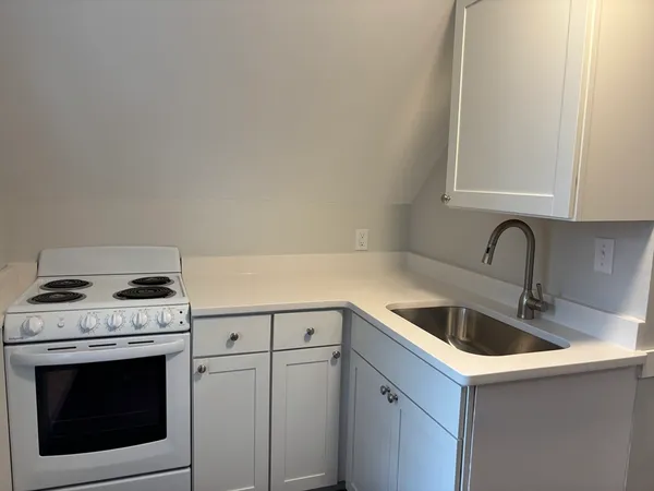 $1,750 | 64 Eddy Street, Unit 3, North Attleboro, MA 02760