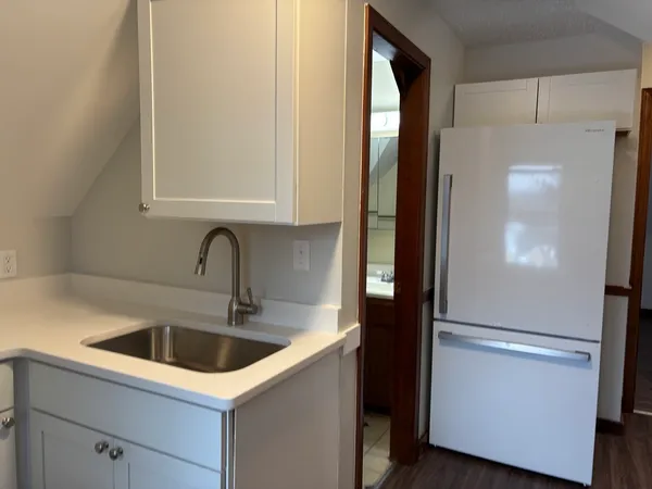 $1,750 | 64 Eddy Street, Unit 3, North Attleboro, MA 02760