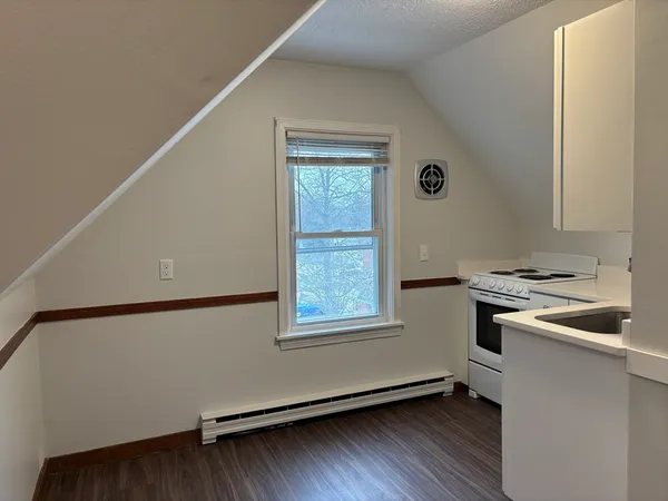$1,750 | 64 Eddy Street, Unit 3, North Attleboro, MA 02760