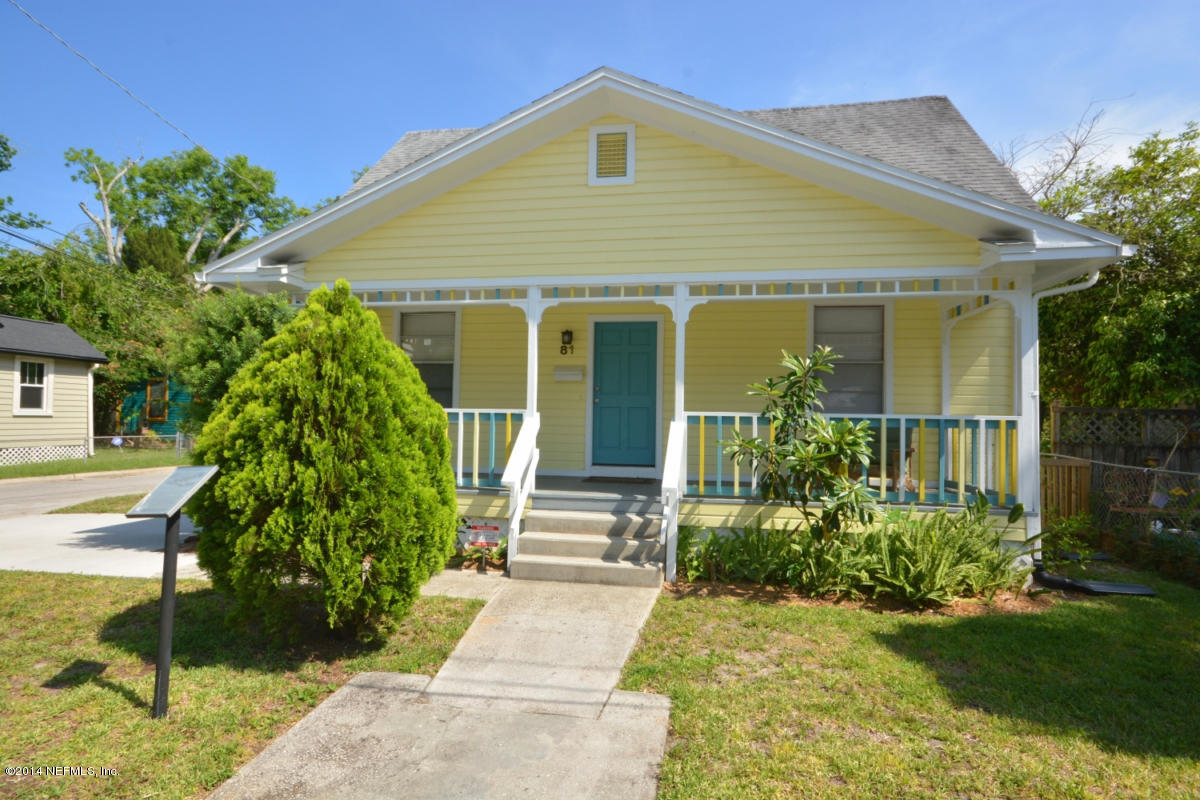 81 Kings Ferry Way St. Augustine, FL 32084 - Photo 24 of 24 a front view of a house with a yard