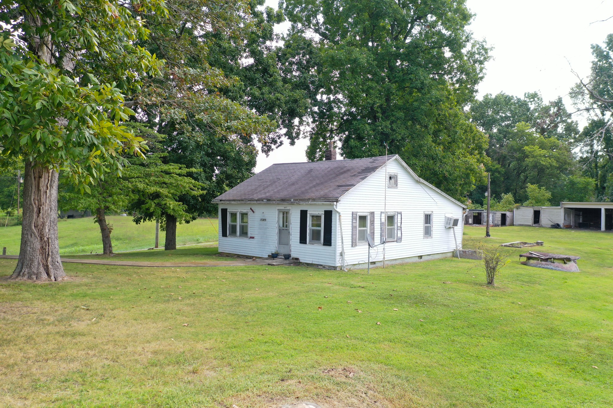 5345 Butler Road Hopkinsville, KY 42240 - Photo 30 of 55 Gallery Image 30
