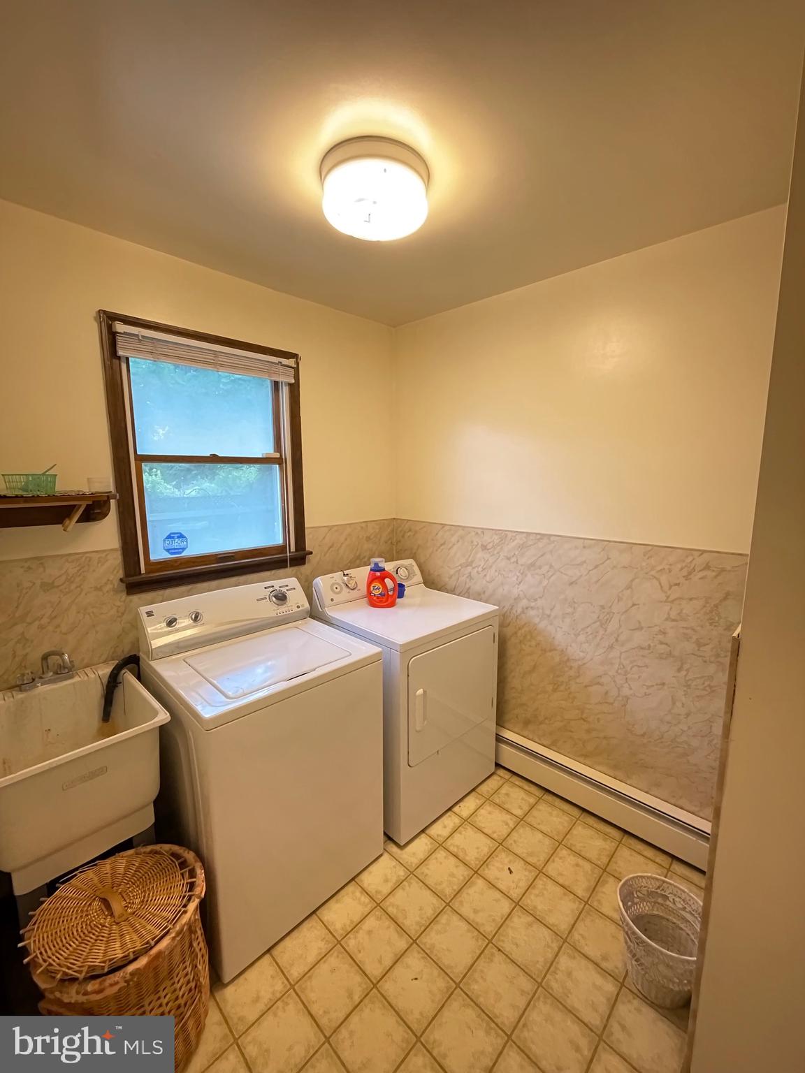 415 Unity Terrace Rutledge, PA 19070 - Photo 12 of 25 1st floor laundry room