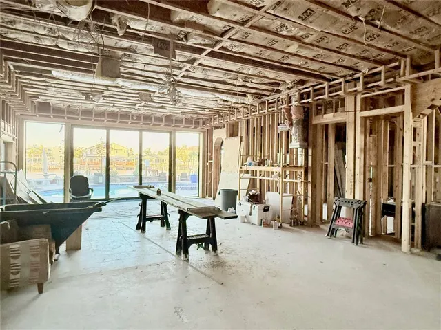 $2,195,000 | 11320 6th Street East, Treasure Island, FL 33706