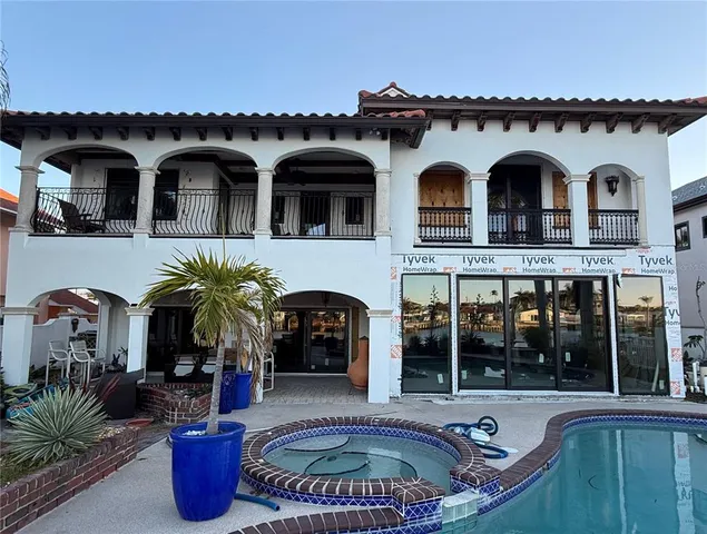 $2,195,000 | 11320 6th Street East, Treasure Island, FL 33706