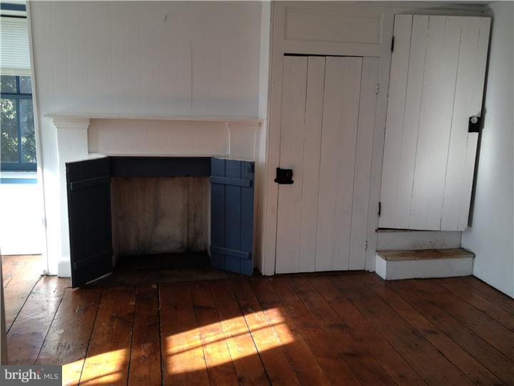 155 Warwick Road Elverson, PA 19520 - Photo 6 of 20 Dining Room