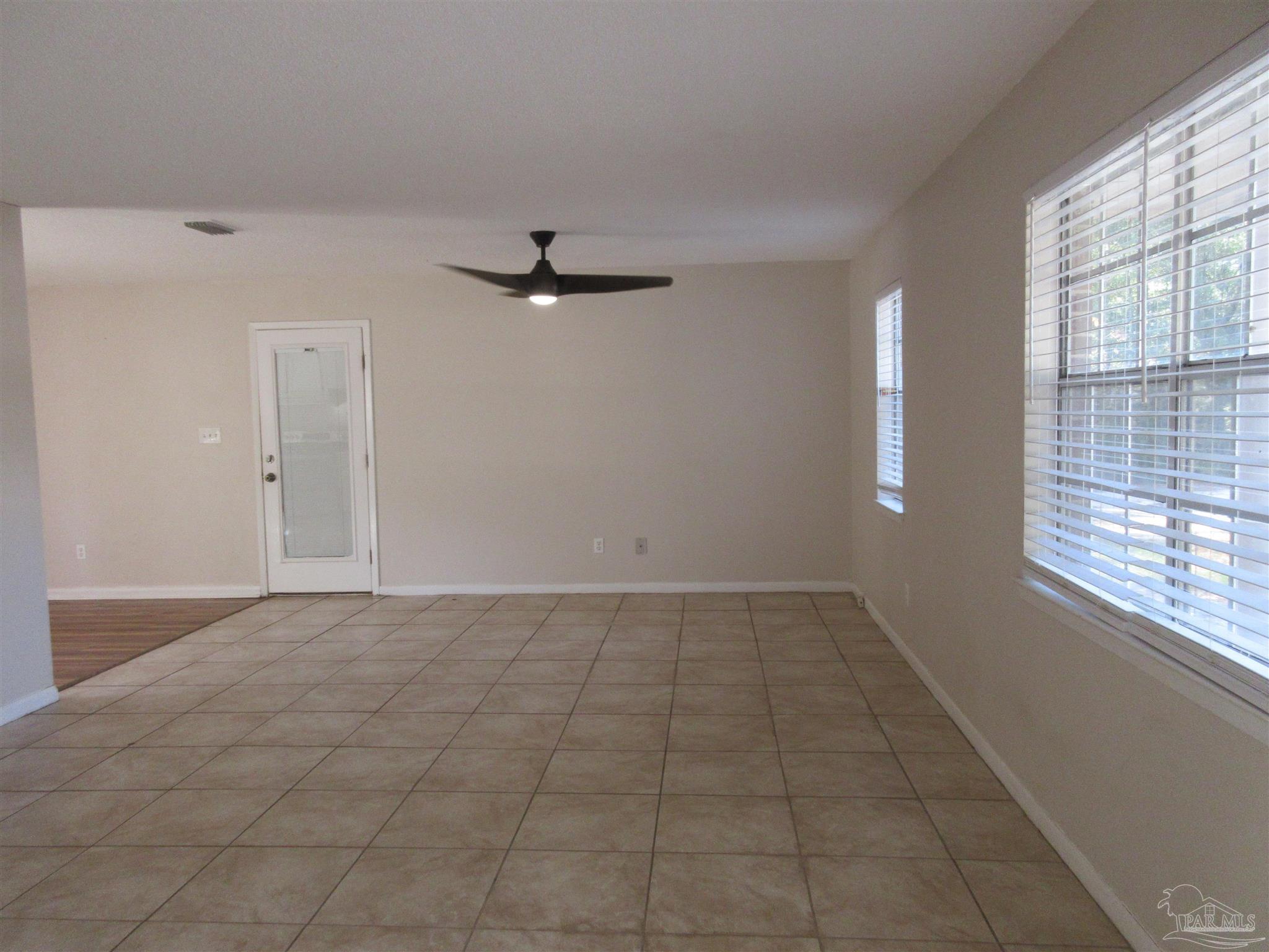 5401 Delona Road Milton, FL 32583 - Photo 8 of 42