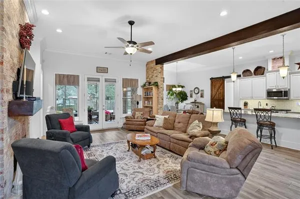 $475,000 | 1121 Cypress Crossing Drive, Madisonville, LA 70447