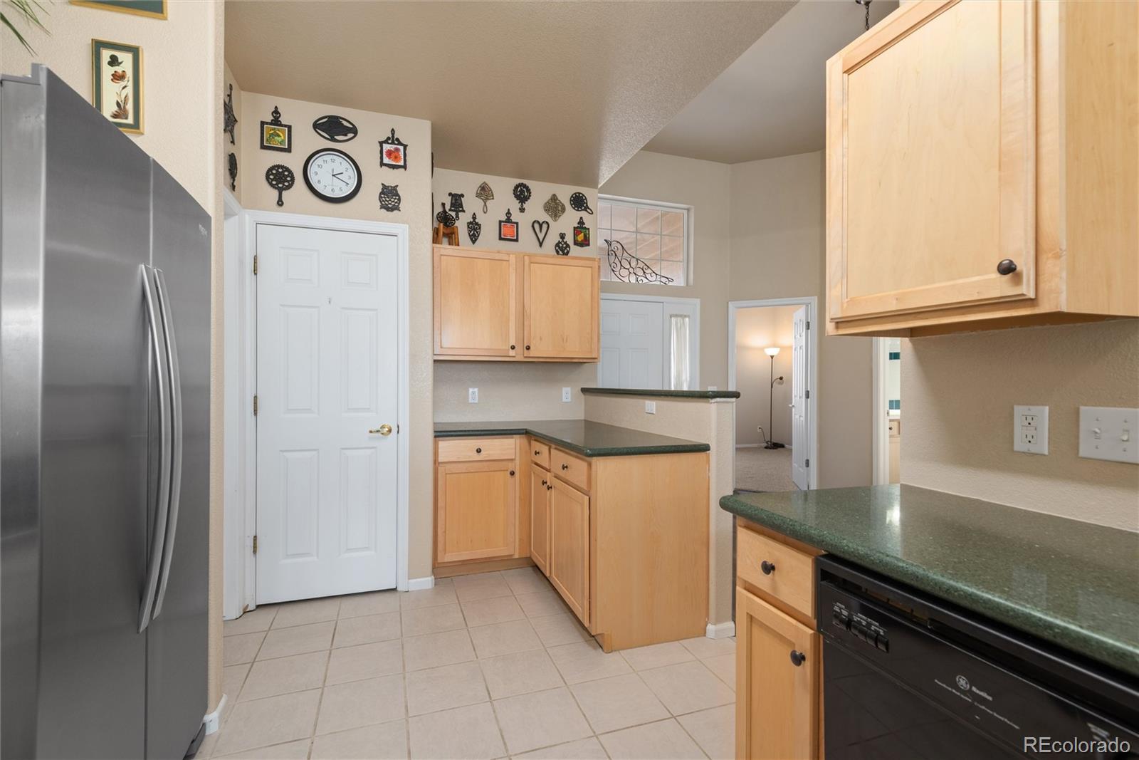 6686 South Reed Way, Unit B Littleton, CO 80123 - Photo 11 of 48