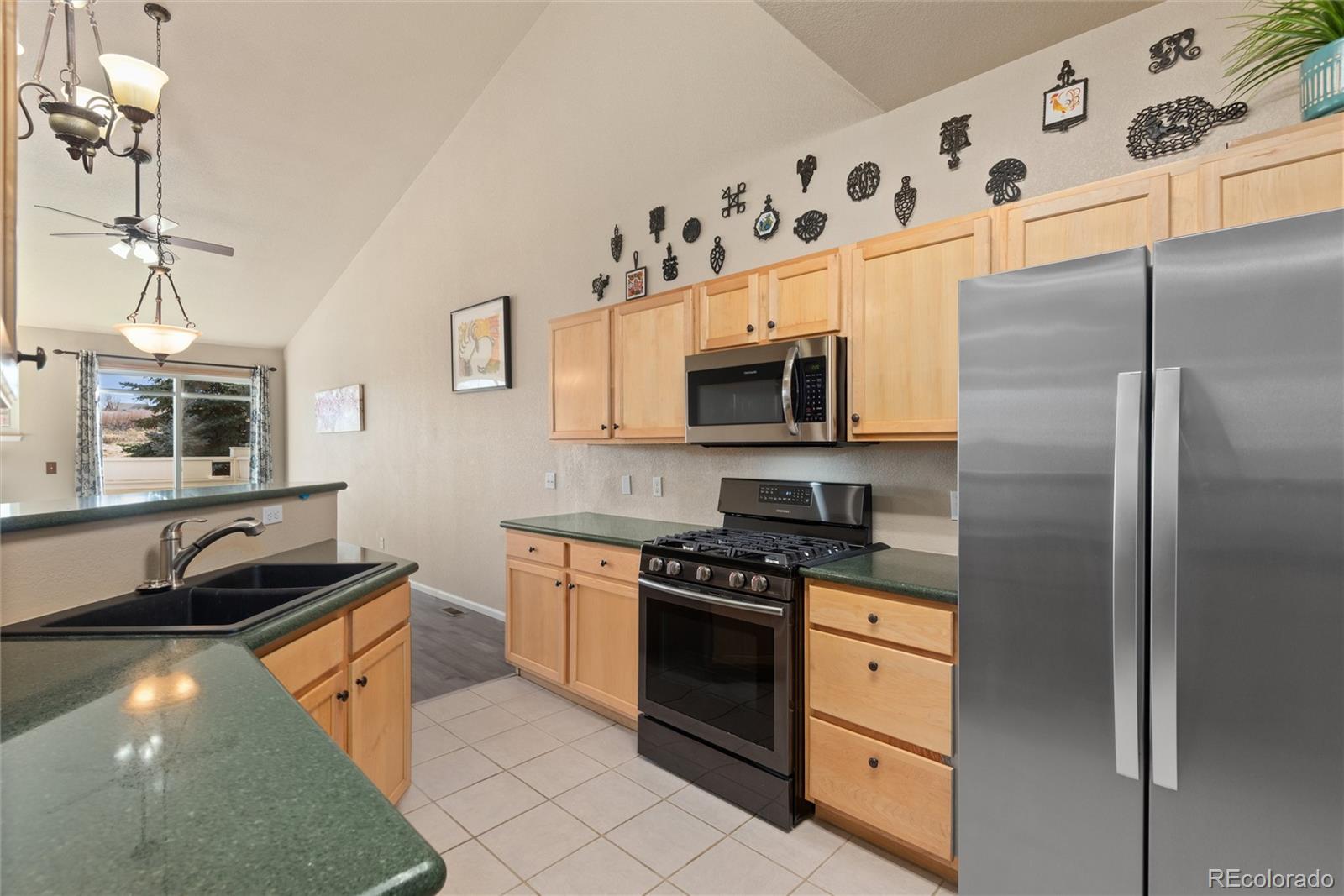 6686 South Reed Way, Unit B Littleton, CO 80123 - Photo 12 of 48
