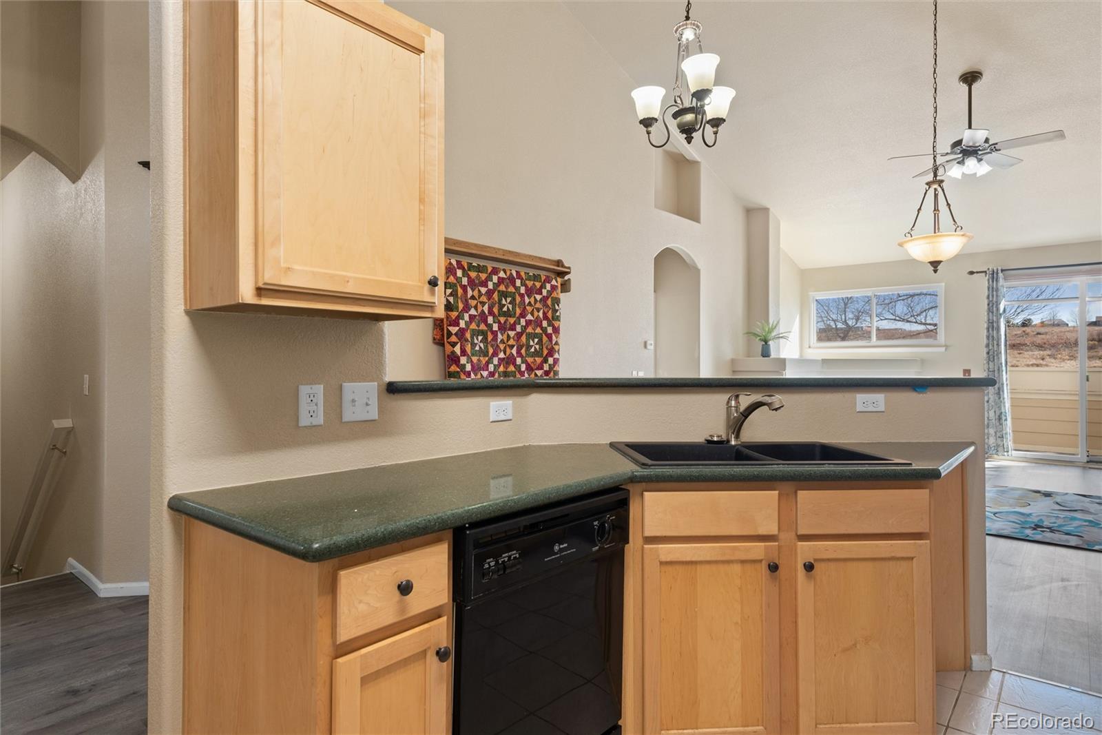 6686 South Reed Way, Unit B Littleton, CO 80123 - Photo 13 of 48
