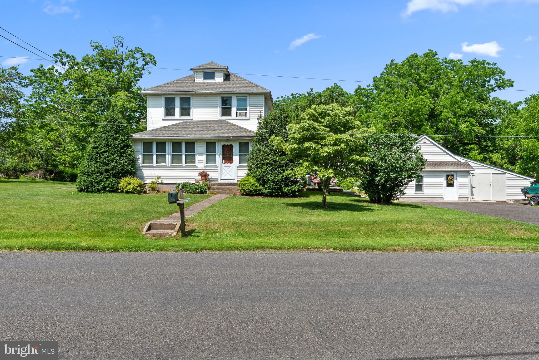233 Cafferty Road Pipersville, PA 18947 - Photo 1 of 31 Gallery Image 1