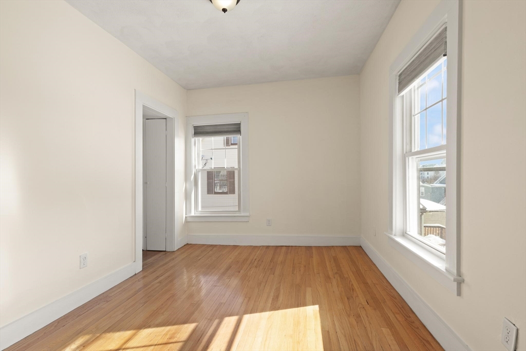 22 Scott Street Woburn, MA 01801 - Photo 19 of 29