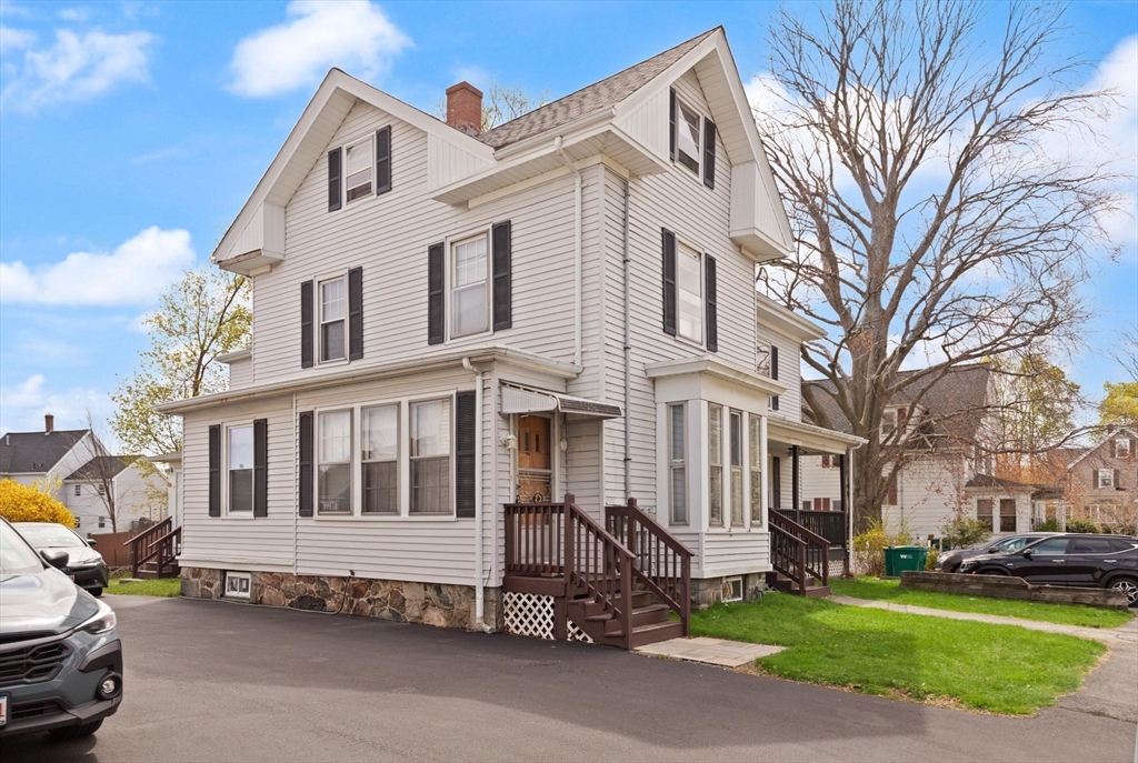 22 Scott Street Woburn, MA 01801 - Photo 2 of 29