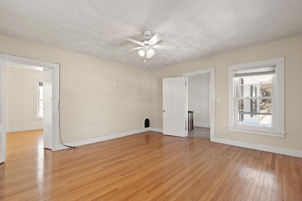22 Scott Street Woburn, MA 01801 - Photo 21 of 29