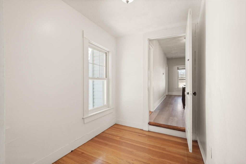22 Scott Street Woburn, MA 01801 - Photo 25 of 29