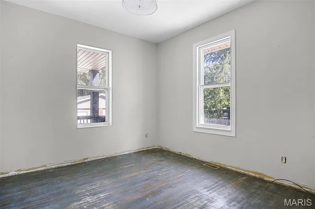 $250,000 | 2821 Edwards Street, Granite City, IL 62040