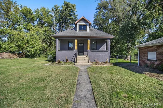 $250,000 | 2821 Edwards Street, Granite City, IL 62040