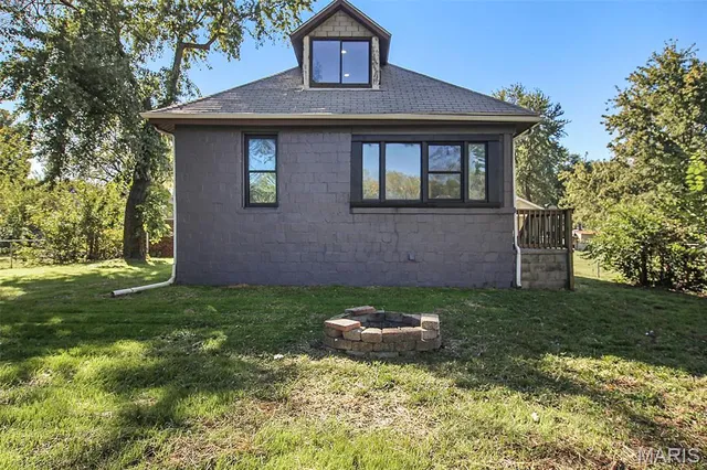 $250,000 | 2821 Edwards Street, Granite City, IL 62040