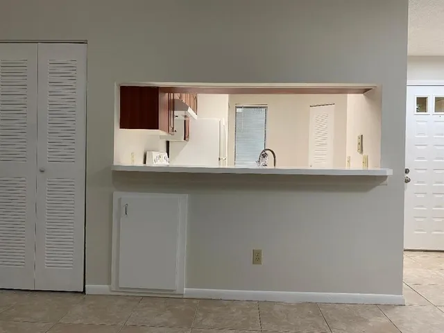 $1,950 | 1027 Coral Club Drive, Unit 1027, Coral Springs, FL 33071