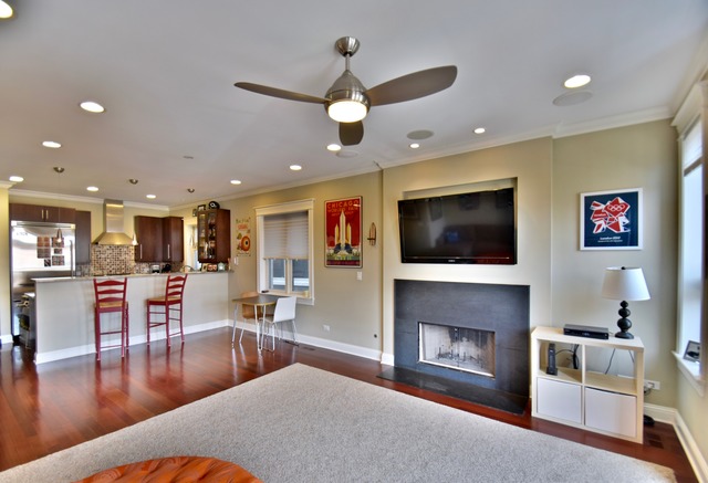 1041 West Grace Street, Unit 2 Chicago, IL 60613 - Photo 5 of 17