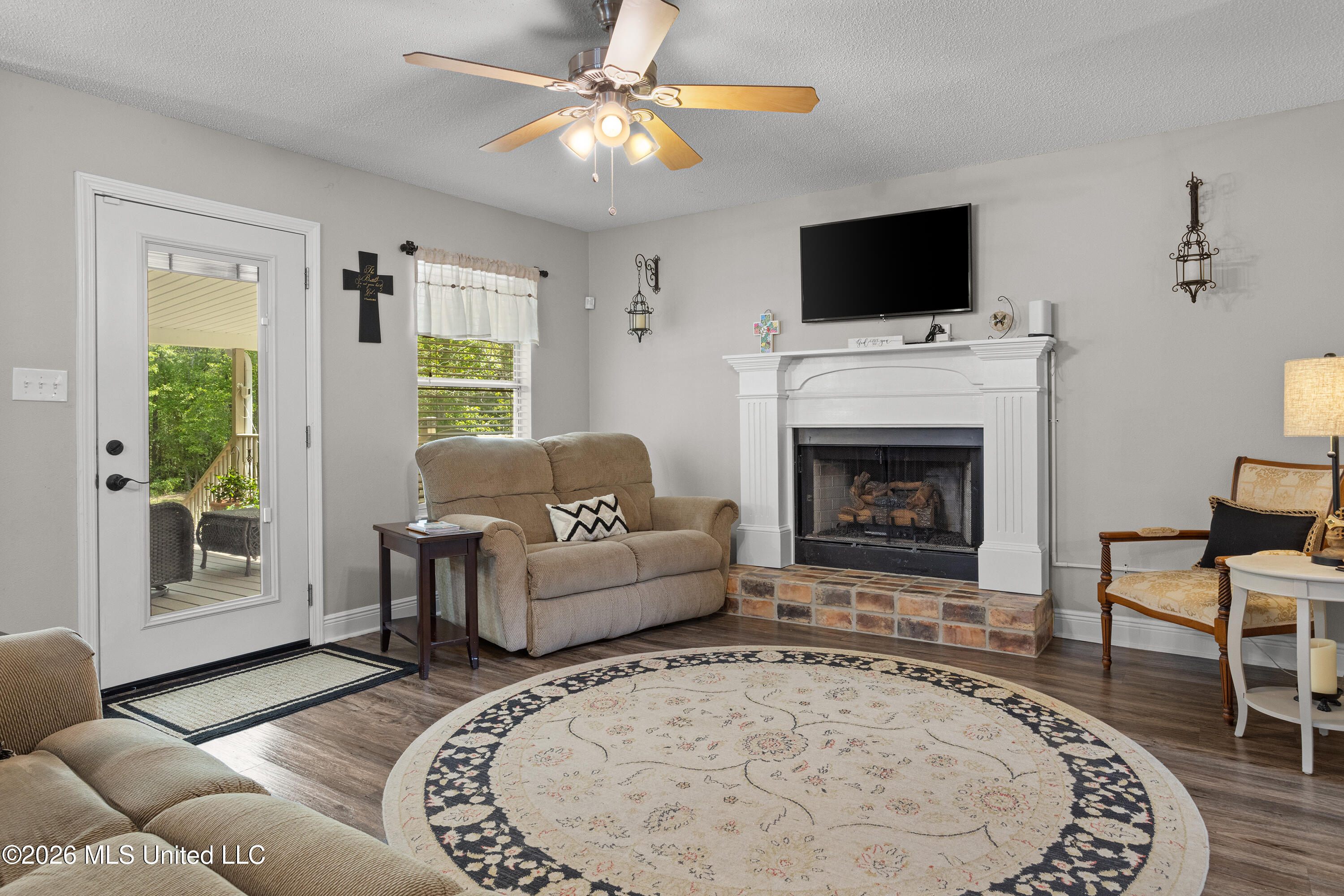 18114 Bert Dedeaux Road Saucier, MS 39574 - Photo 8 of 36 00007