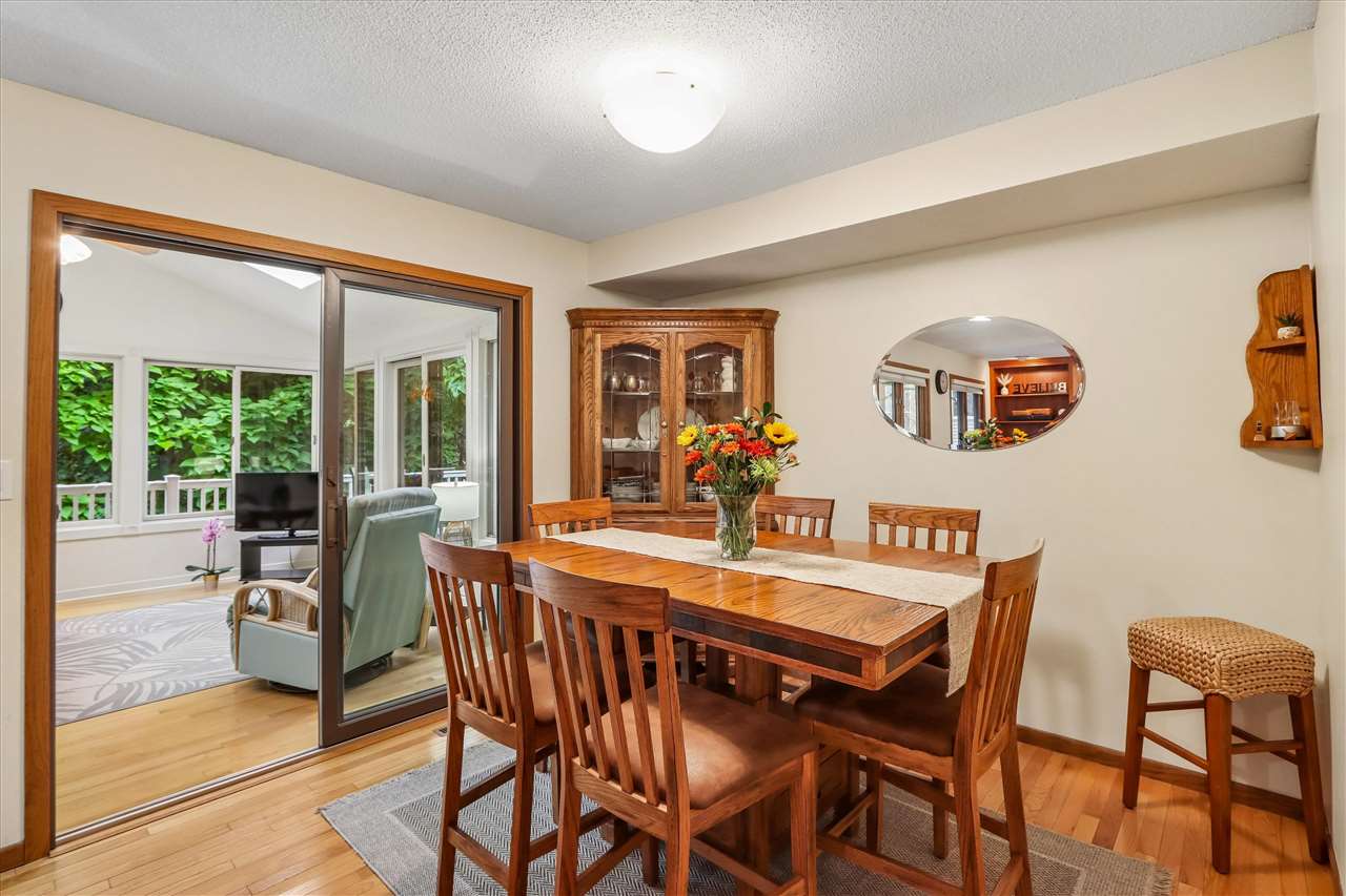 1934 Meadow Ridge Lane Iowa City, IA 52245 - Photo 9 of 40 Gallery Image 9