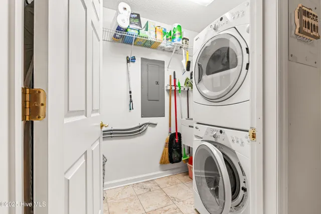 $303,000 | 3350 Club Villas Drive, Unit 1403, Southport, NC 28461