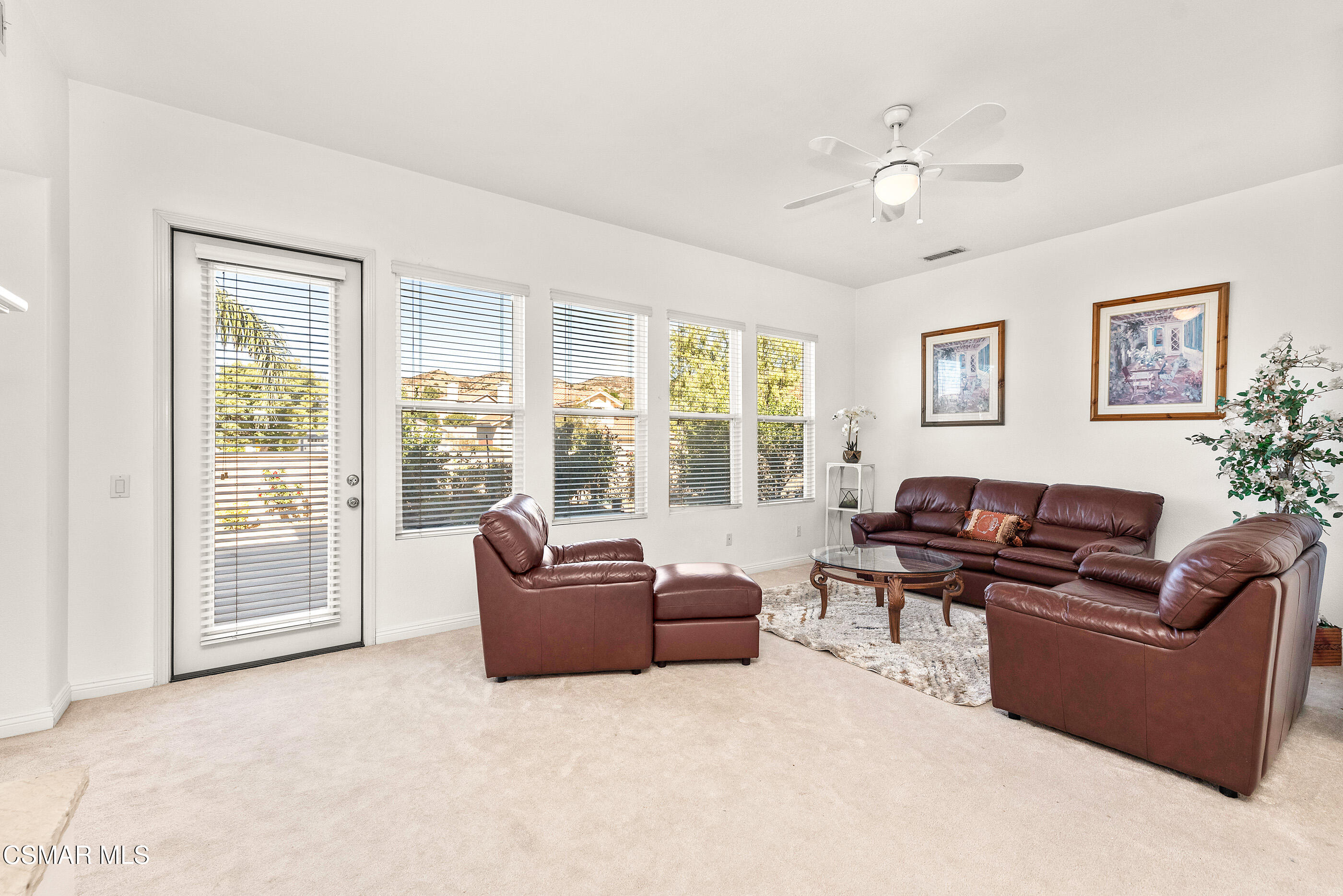 5953 Piuma Court Simi Valley, CA 93063 - Photo 26 of 90 Family Room