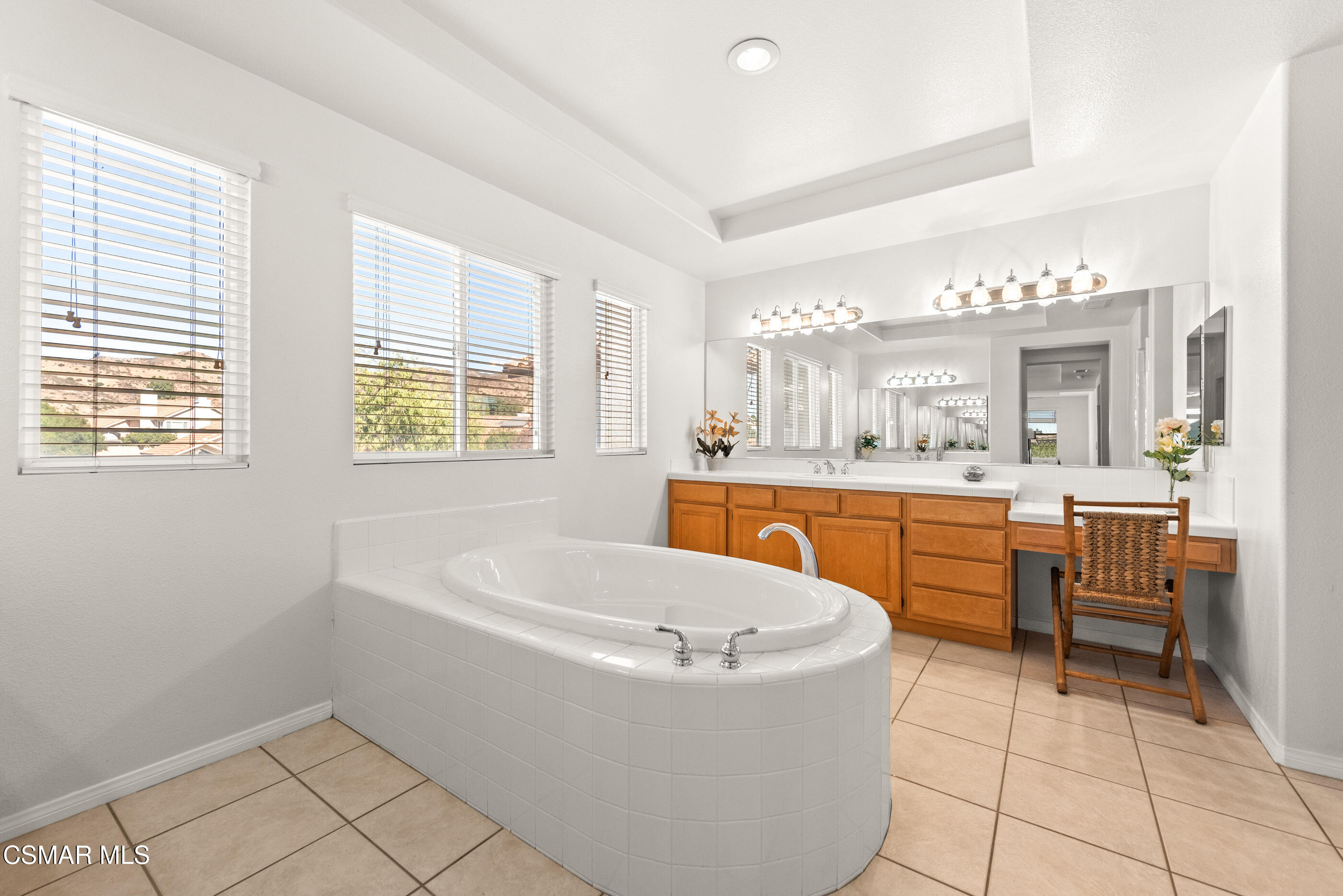 5953 Piuma Court Simi Valley, CA 93063 - Photo 53 of 90 Primary Bath