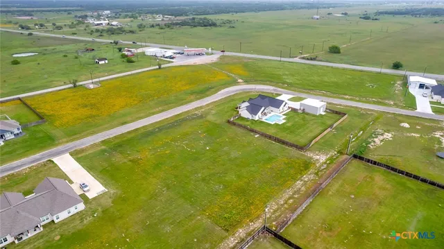 $42,900 | 104 Monte Vista Street, Victoria, TX 77905