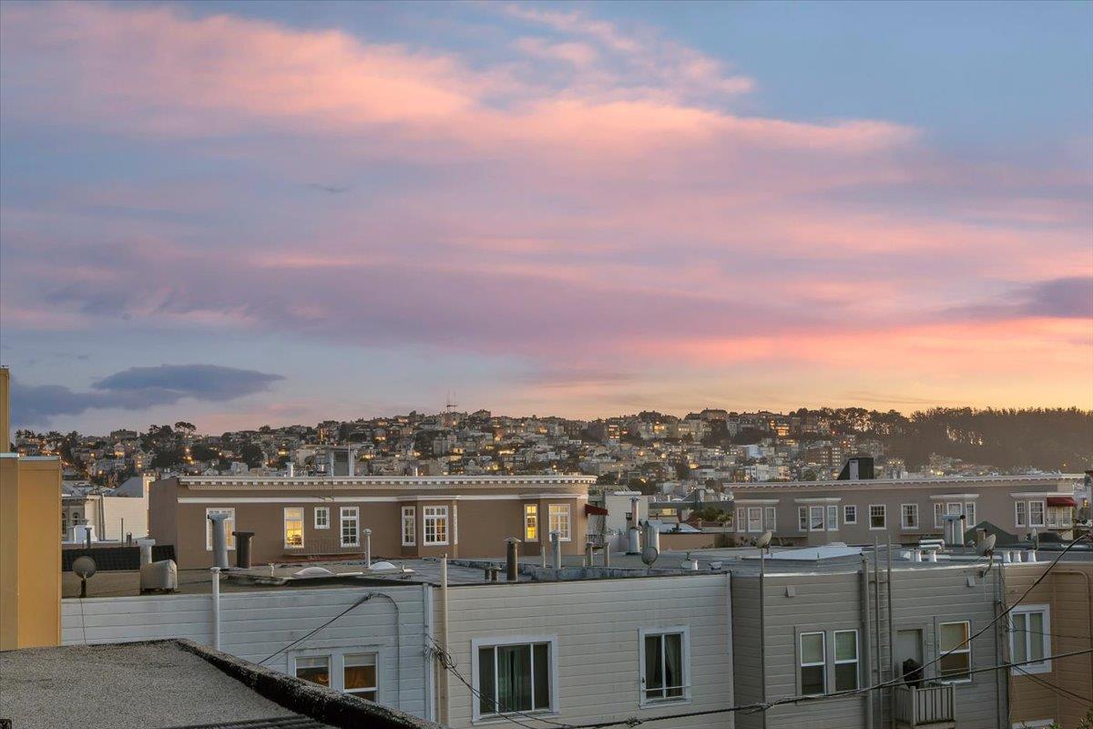 15 Rico Way, Unit 3 San Francisco, CA 94123 - Photo 34 of 46 a view of a city with tall buildings
